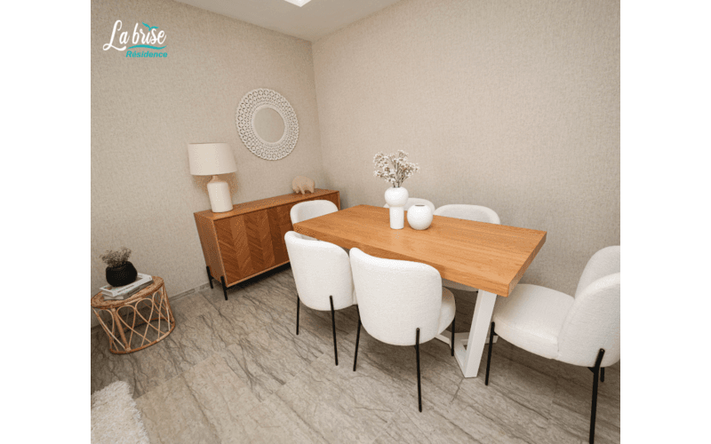 La Brise 6