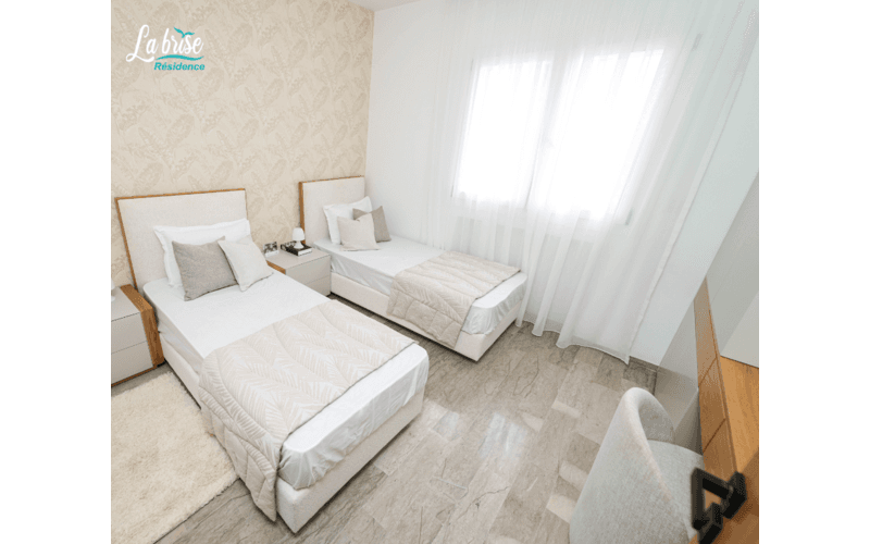 La Brise 9
