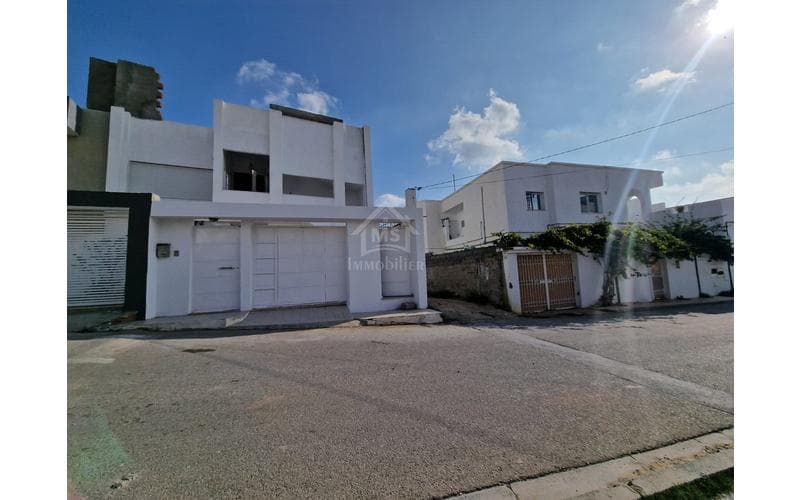 Appartement s+2 2