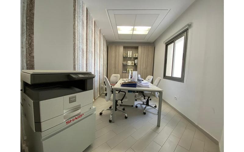 Bureau 8