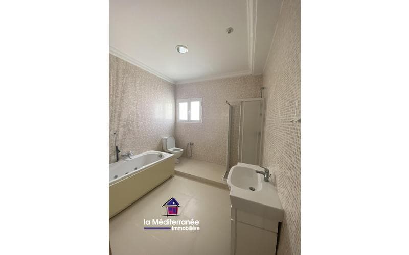 Villa s+5 et plus 5