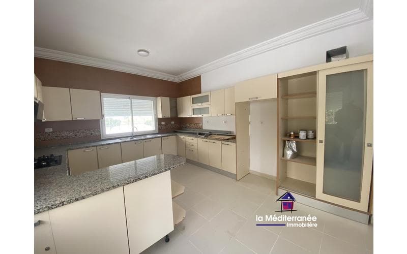 Villa s+5 et plus 9