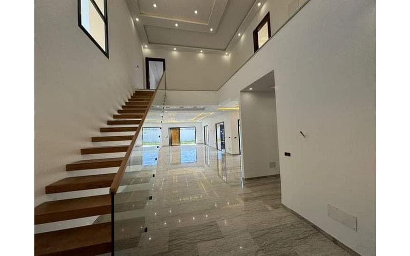 Villa s+5 et plus 4