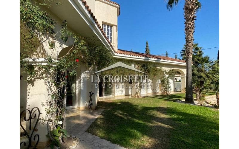 Villa s+5 et plus 2