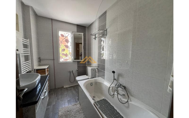 Appartement s+2 4
