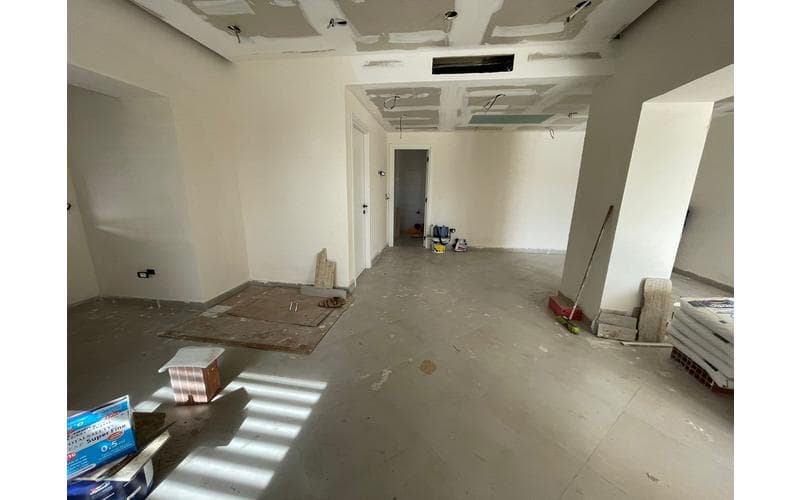 Local commercial Magasin 5