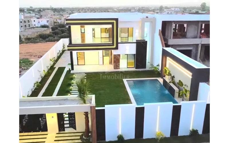 Villa s+5 et plus 2