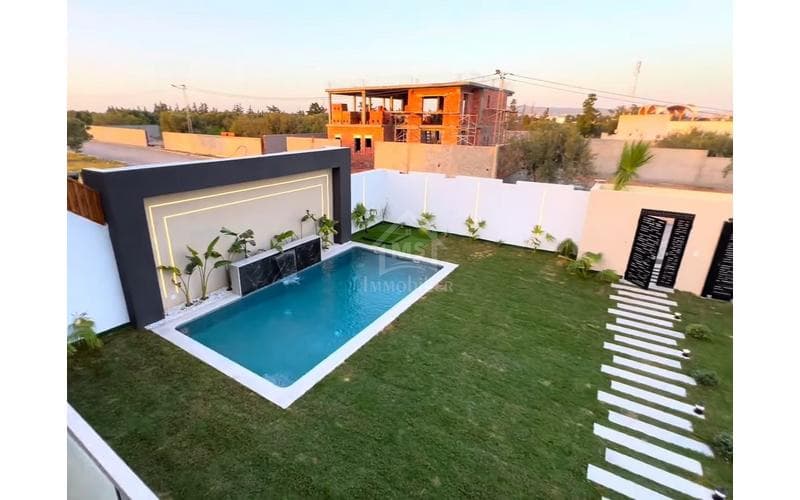 Villa s+5 et plus 4