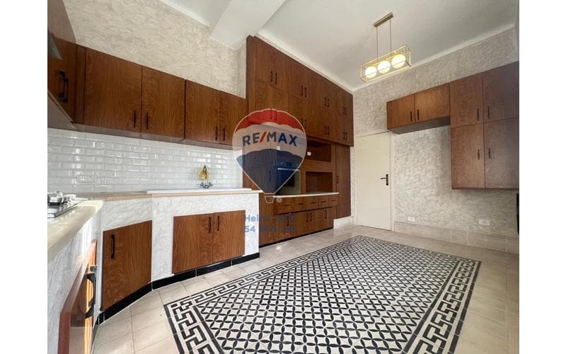 Maison s+4 4