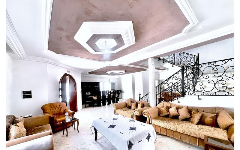 Villa s+5 et plus 6