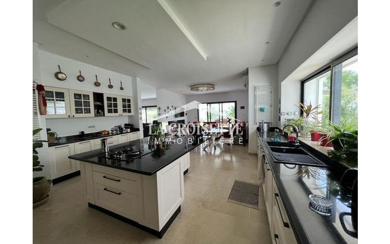 Villa s+5 et plus 4