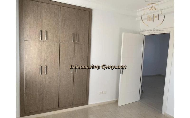 Appartement s+2 8