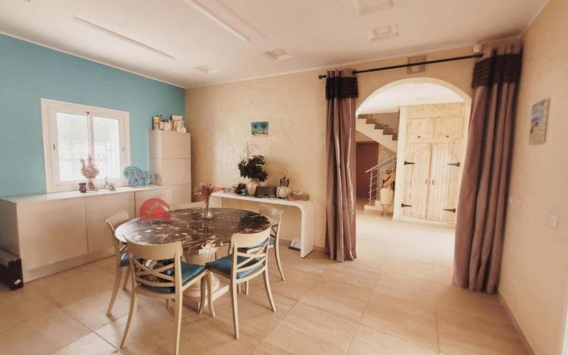 Villa s+5 et plus 4