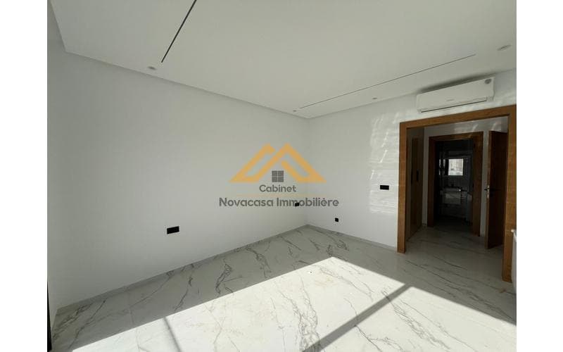 Appartement s+2 8