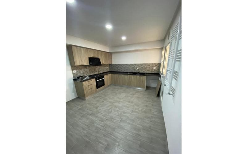 Appartement s+3 9