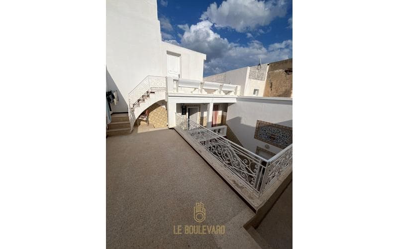 Maison s+4 10