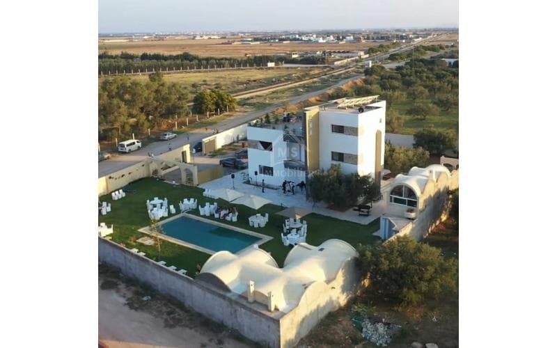 Villa s+5 et plus