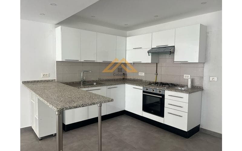 Appartement s+2 5