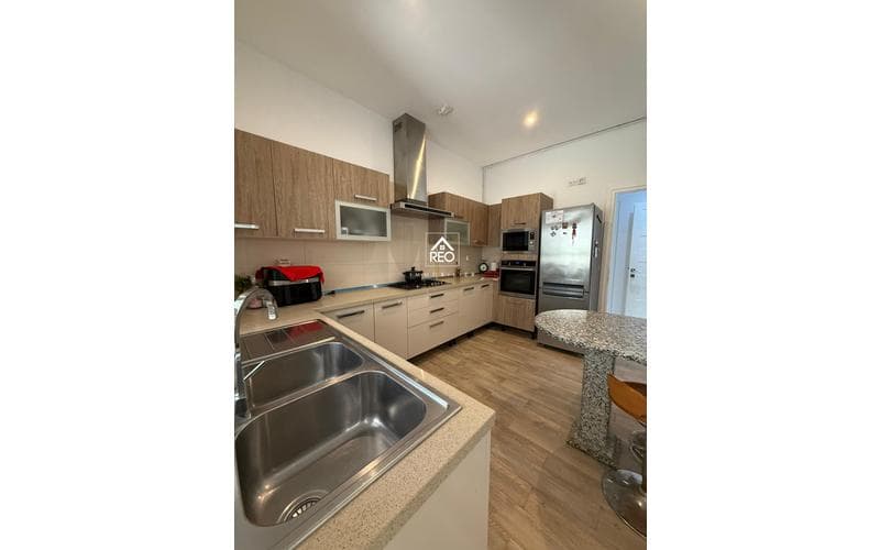 Appartement s+3 8