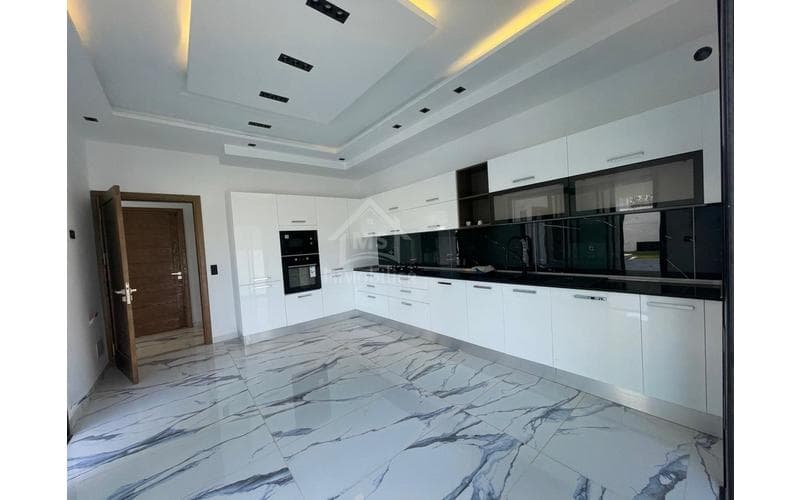 Villa s+4 7