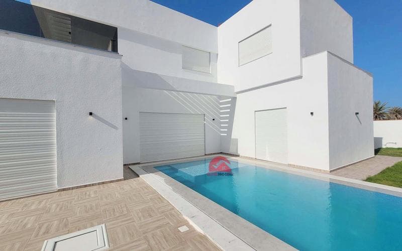 Villa s+3 8