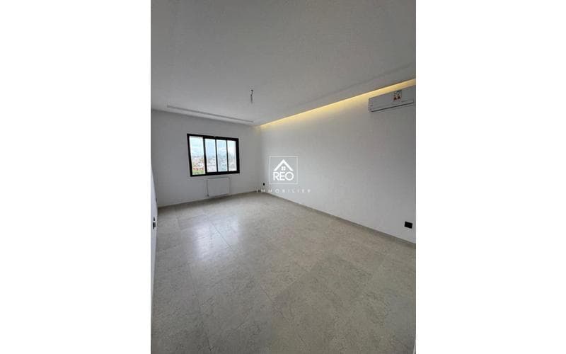 Appartement s+2 5