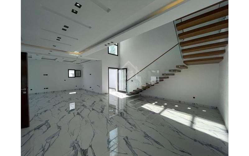 Villa s+4 4