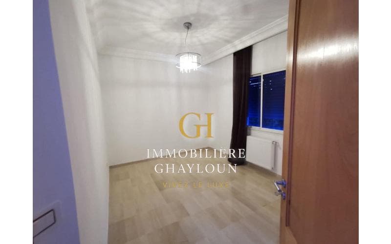 Appartement s+2 9