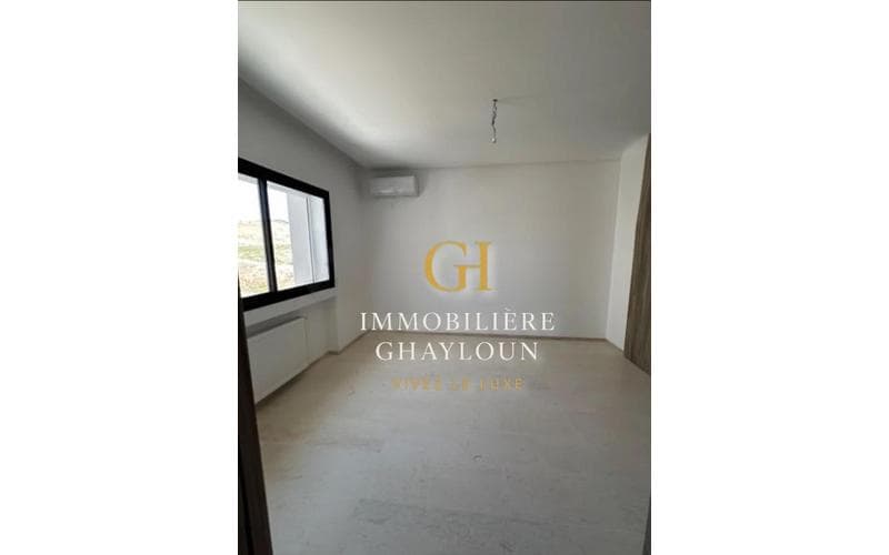 Appartement s+2 4
