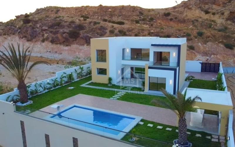 Villa s+4 4