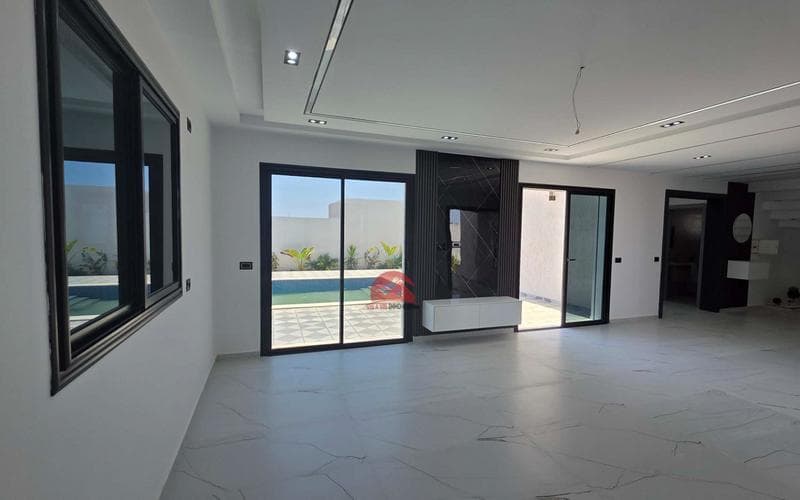 Villa s+4 4