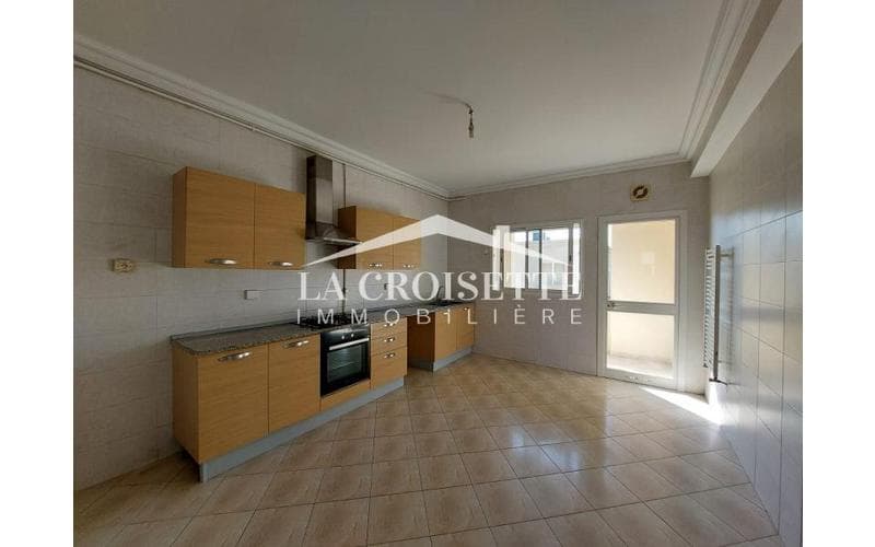 Appartement s+3