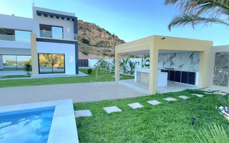 Villa s+4