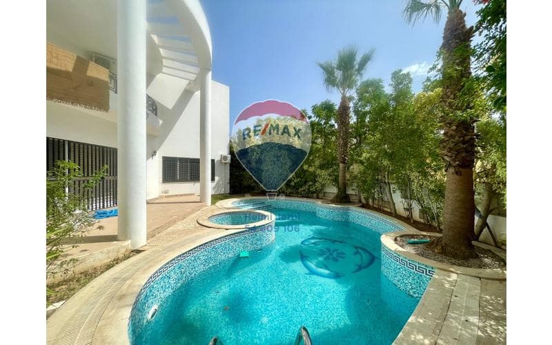 Villa s+5 et plus 10