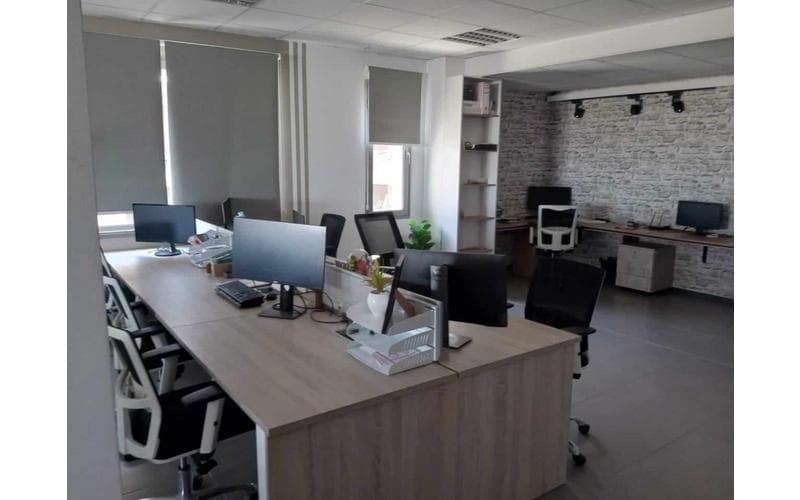 Bureau 4