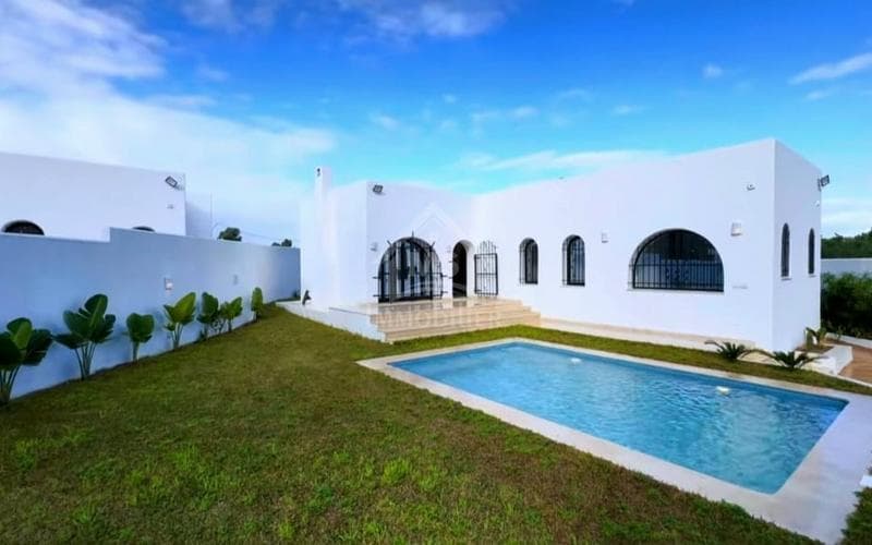 Villa s+5 et plus 4