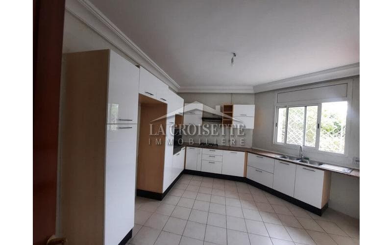 Appartement s+4 8