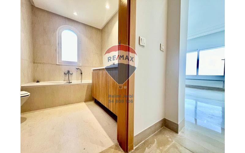 Appartement s+4 8