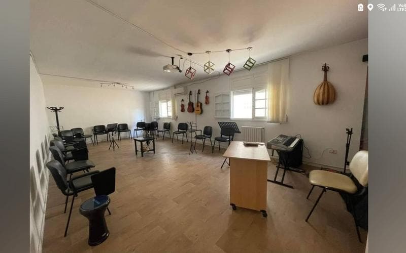 Bureau 6