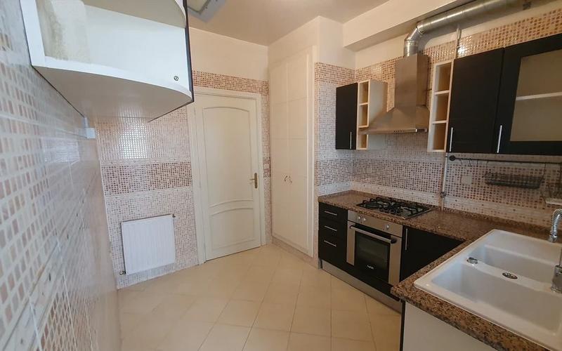 Appartement s+2 5